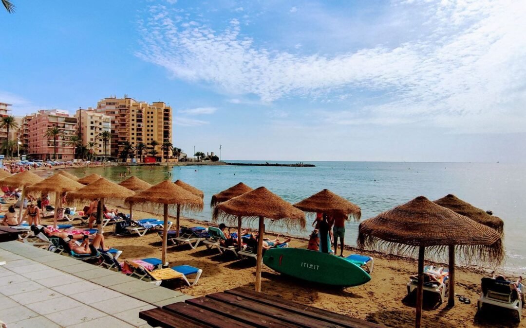 Summer Paradise – El Cura Beach, Torrevieja